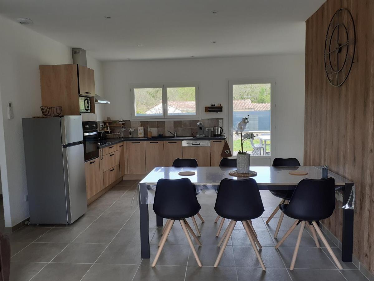 Les Locs Du Grazel Holiday home