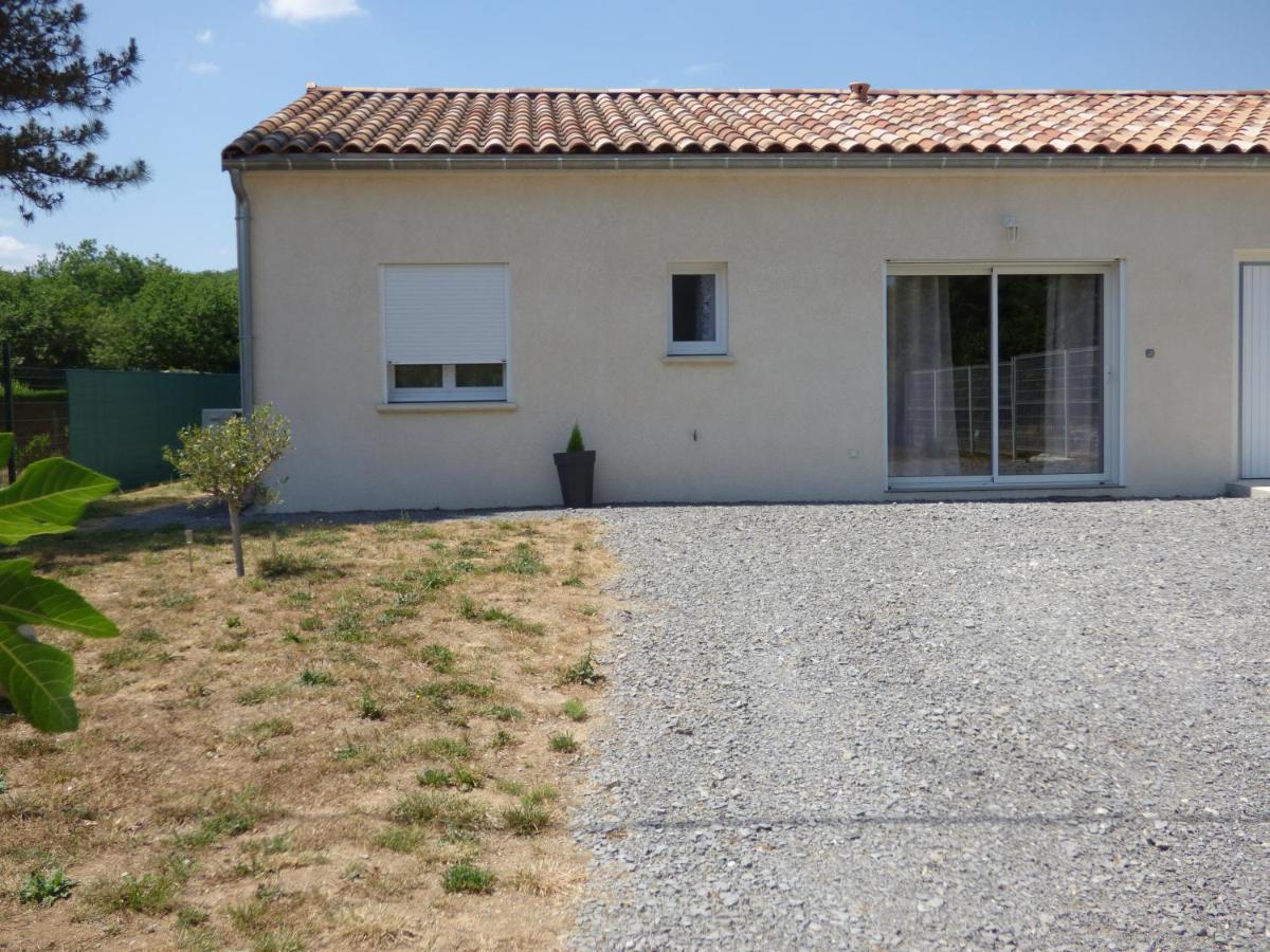 Les Locs Du Grazel Holiday home Ruoms